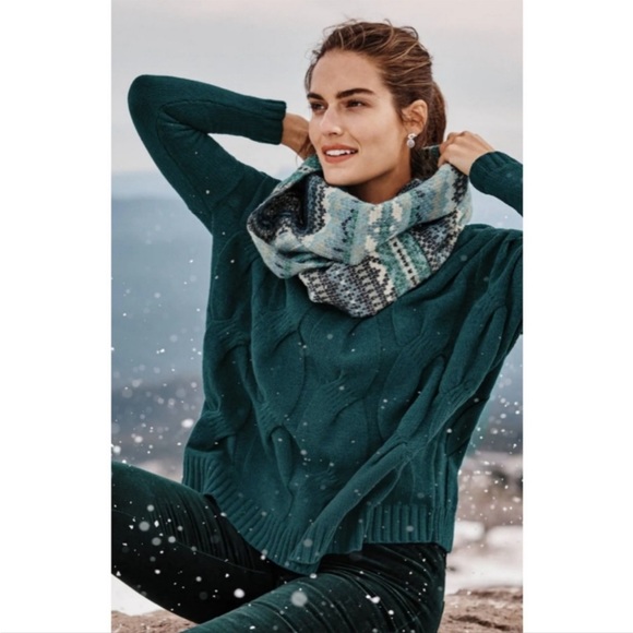 J. Jill Sweaters - 💥HP💥J. Jill Cozy Cable Chenille Sweater